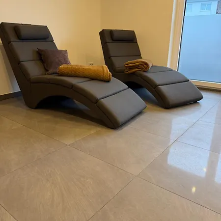 Appartement Auszeit Am Heidter Berg Und Nah Mit Stellplatz Und Sauna Wuppertal